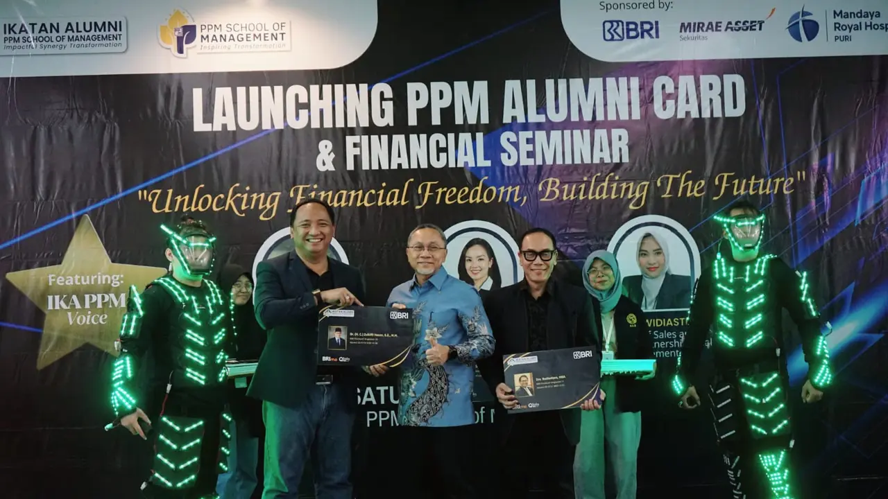 Peluncuran Kartu Alumni PPM