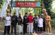 KULTURA: Sunda Ngariung, Wisata Budaya Sunda Kebun Raya Bogor Selama Libur Sekolah