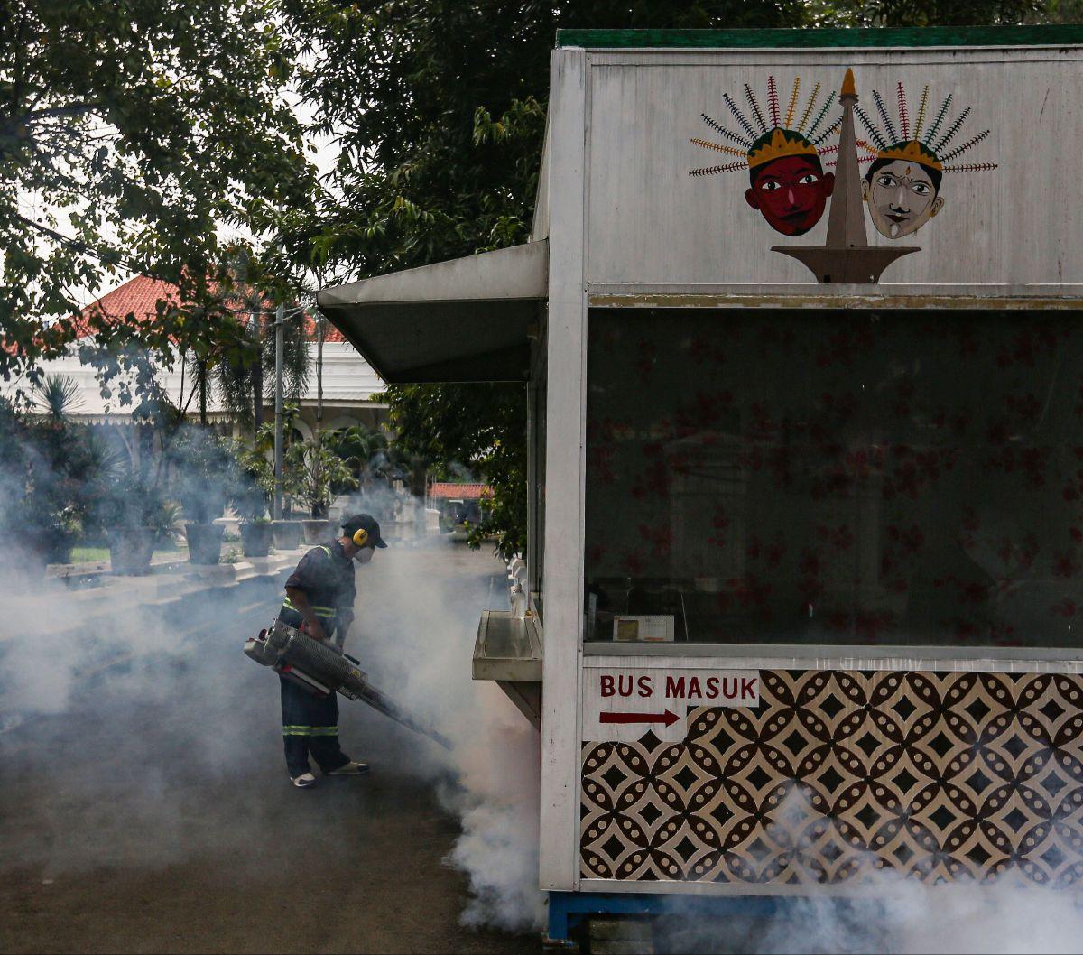 Kasus demam berdarah dengue (DBD) di Indonesia terus mengalami kenaikan.&nbsp;