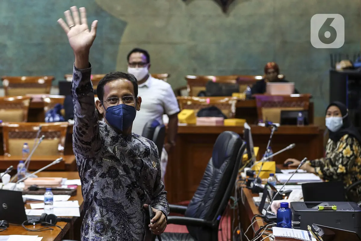 FOTO: Mendikbud - DPR Evaluasi Belajar dari Rumah hingga Kesiapan Rekrutmen Guru Honorer