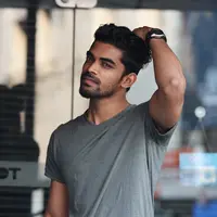 ilustrasi rambut rontok/Arrul lin/unsplash