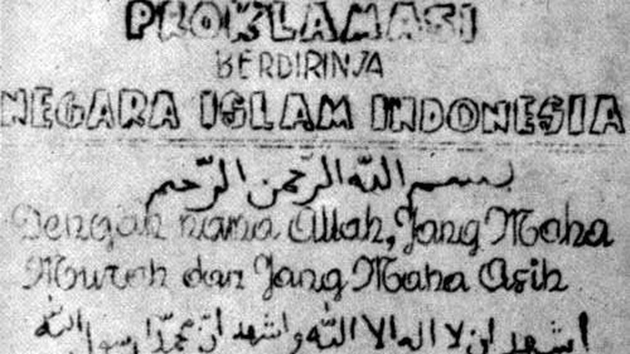 <b>Proklamasi Negara Islam Indonesia (NII)</b>