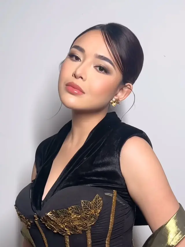 Amanda Manopo Kenakan baju tradisional Modern saat Hamil. [@abysalammakeup]