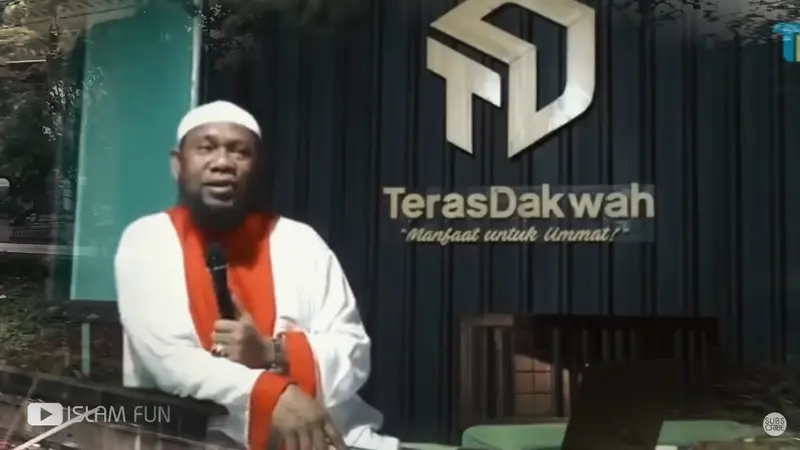 Ustadz Fadlan Garamatan