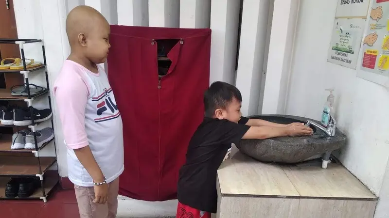 Pasien anak pengidap kanker juge berjuang dalam masa pandemi COVID-19. (Yayasan Onkologi Anak Indonesia)
