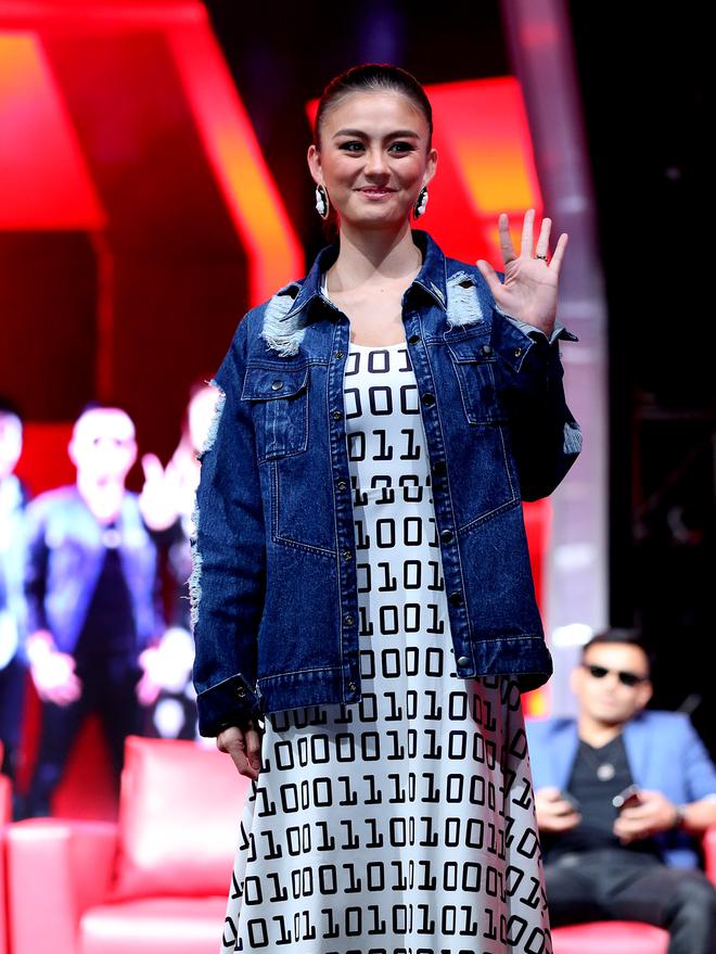 Penyanyi Ini Buat Agnes Monica Jatuh Cinta Sekaligus 