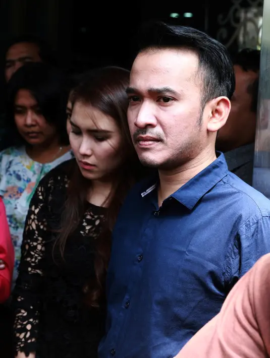 'Setelah kita tahu pelakunya ternyata masih muda, umur 19 tahun,' ujar Ayu ditemui Bintang.com di Polda Metro Jaya, Jakarta, Jumat (11/9/2015). (Wimbarsana Kewas/Bintang.com)