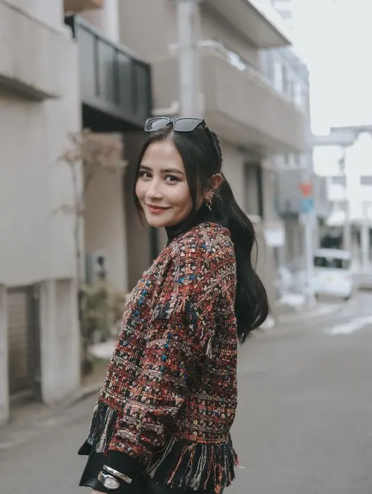 Prilly Latuconsina (Instagram/prillylatuconsina96)