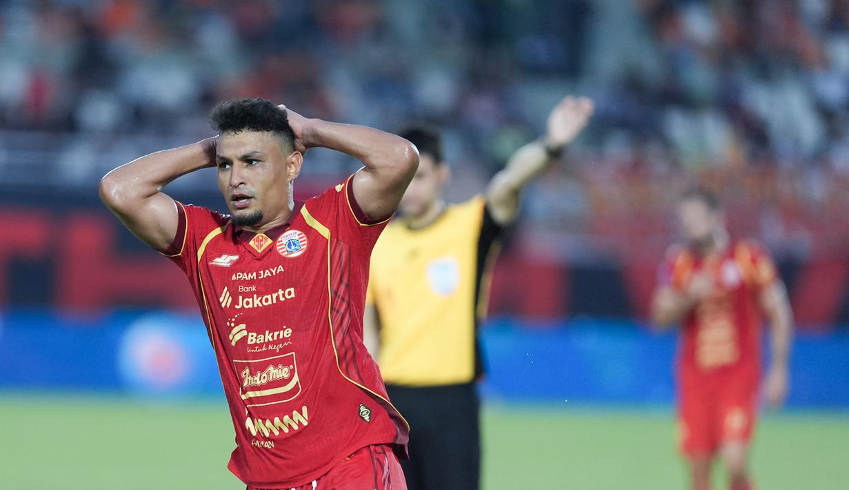 Musnah sudah ambisi Persija di awal musim untuk keluar sebagai kampiun sekaligus memutus rentetan juara Persib yang telah terjadi dalam dua musim berturut-turut. (Dok Pesija)