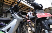 Habis masa pakai, puluhan mobil & sepeda motor dinas dilelang KPK