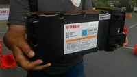 Motor listrik Yamaha menggunakan baterai lithium ion. (Arief/Liputan6.com)
