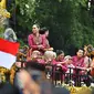 Parade Mobil Hias, Kriya, dan Budaya dimulai dari Stadion Sriwedari dan berakhir di Balai Kota Solo secara simbolis dibuka oleh Ibu Negara Iriana Jokowi serta turut memeriahkan Kemendikbudristek. (Ist)