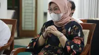 Menaker Ida dalam dialog dengan Perkumpulan Pengajar dan Praktisi Hukum Ketenagakerjaan Indonesia (Foto: Kemnaker)