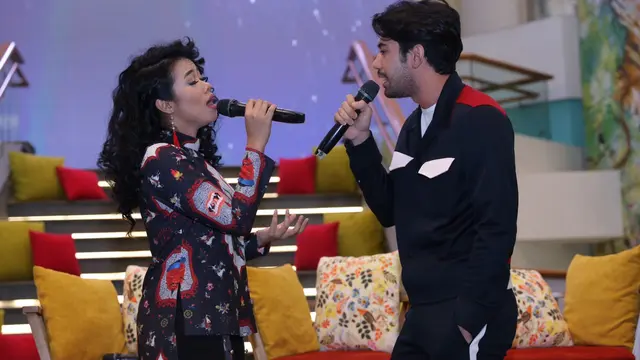 [Bintang] Yura Yunita dan Reza Rahadian