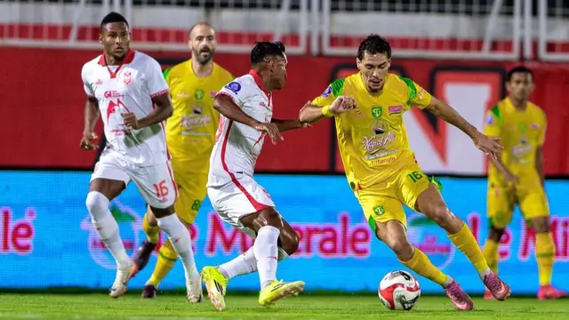 Pedro Matos - Malut United Vs Persebaya di BRI Super League 2025/2026
