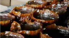 Masyarakat Tionghoa di Priangan Timur memperingati hari persaudaraan dengan melaksanakan penyucian patung dewa di Kelenteng Hok Tek Bio.
