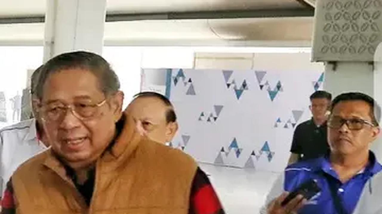 VIDEO: Momen SBY dan Prabowo Bergandeng Tangan di HUT Pepabri, Banyak Jenderal Hadir