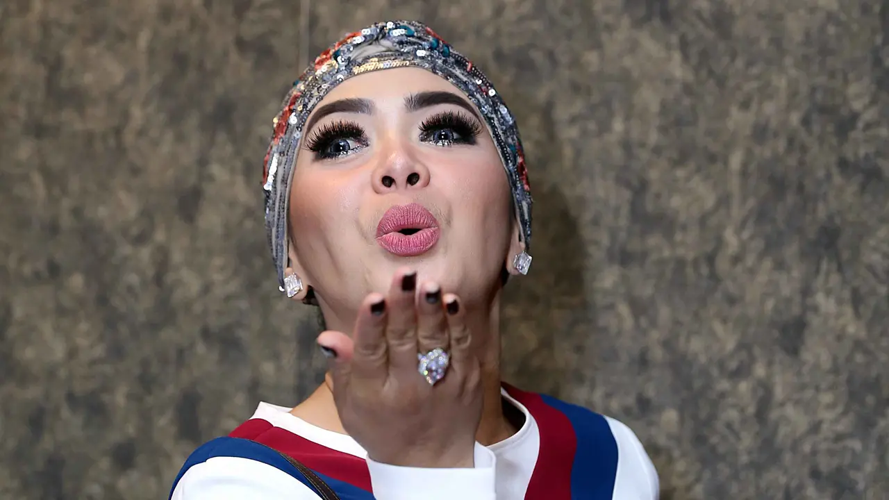 [Bintang] Syahrini