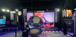 Cushion matte dengan coverage tinggi yang dirancang untuk menemani aktivitas padat, bahkan saat harus menghadapi panas, keringat, dan hujan. (Foto/Dok: Fimela.com)