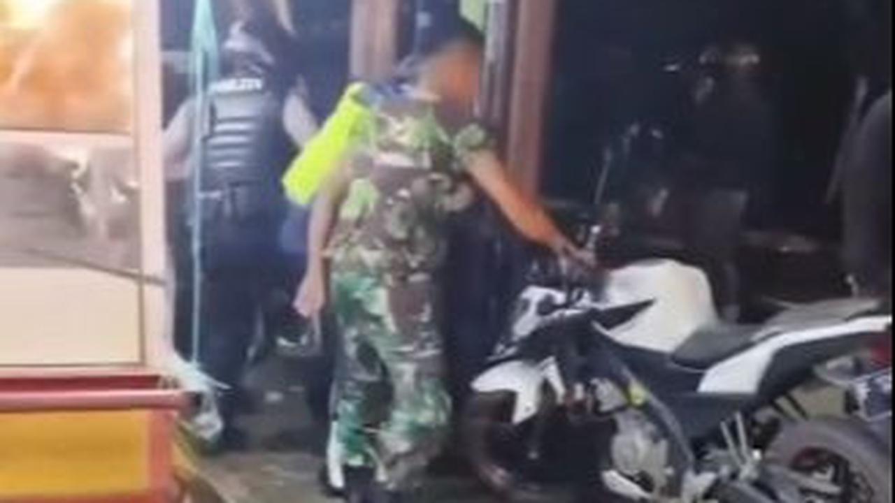 Kapolsek Makasar Jakarta Timur, Kompol Rusit Malaka membenarkan kejadian tersebut.<br>