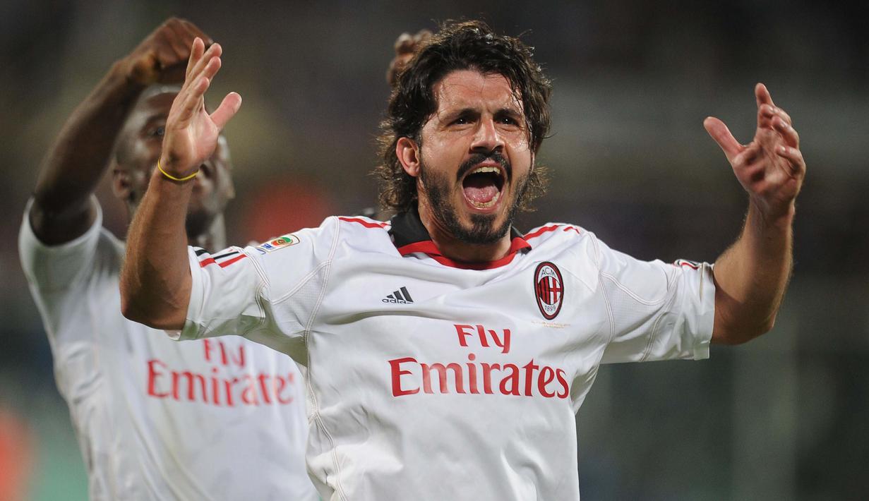 1. Gennaro Gattuso (AC Milan) - Pemain berjuluk si Badak ini memang memiliki fisik yang kuat dan pantang menyerah. Dalam setiap pertandingan Gattuso selalu menunjukan totalitas untuk AC Milan. (AFP/ALberto Lingria)