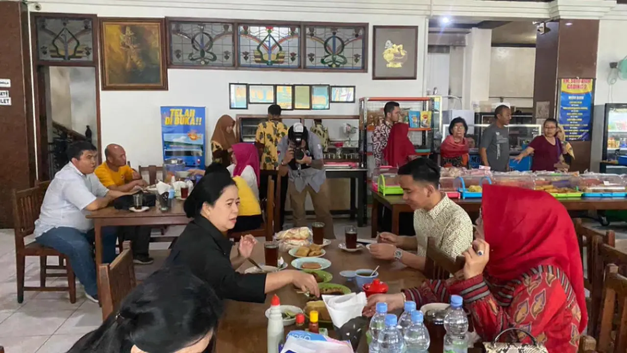 Wali Kota Surakarta Gibran Rakabuming Raka unggah foto saat sarapan bersama Ketua DPR RI Puan Maharani. (Foto: akun platform Twitter atau X @gibran_tweet)