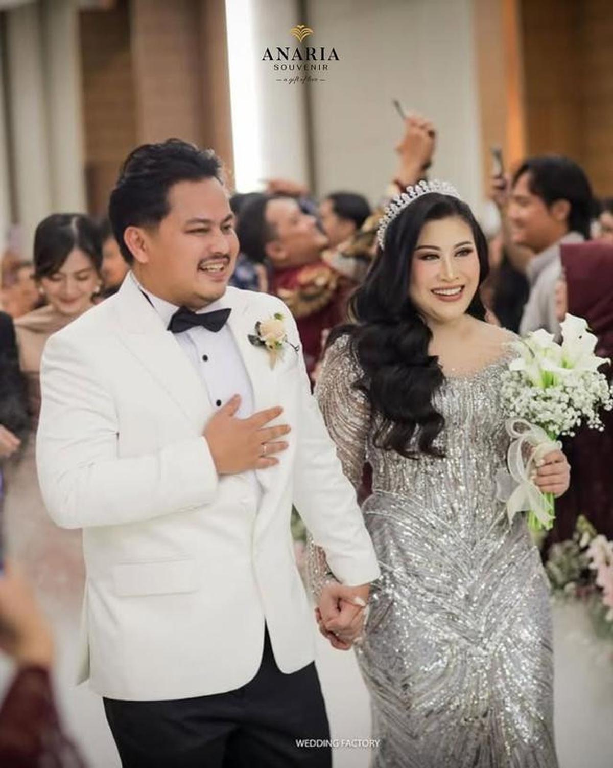 Intip Souvenir Pernikahan Boiyen, Kenang-Kenangan Simple tapi Berkesan