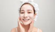 Maskeran Lebih Praktis, Kenali Keunggulan Clay Mask Stick untuk Perawatan Wajah