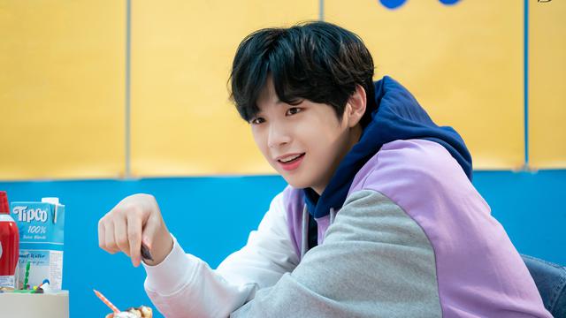 Kang Daniel. (Konnect Entertainment via Naver.com -  https://m.post.naver.com/viewer/postView.nhn?volumeNo=30399650&memberNo=51895834)