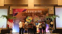 Dewan Pengurus dan Anggota Apkasi melakukan selebrasi launching AOE 2023 di Hotel Alila, Solo, Selasa (25/10/2022). (Dok Apkasi)