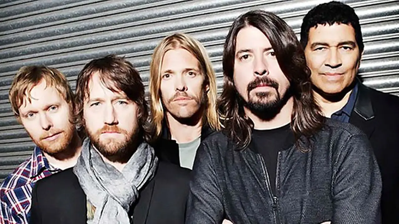 foo-fighters-131104c.jpg
