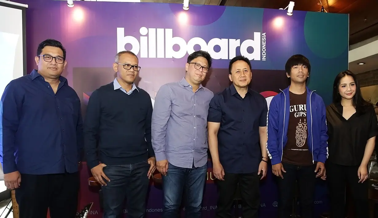 Lagu yang masuk dalam Top 100 adalah lagu yang menggunakan bahasa Indonesia dan dihimpun dari data-data yang ditabulasikan dengan empat komponen utama: streaming platform, video platform, radio, dan karaoke. (Bambang E Ros/Fimela.com)