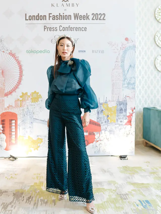 Klamby Siap Boyong Koleksi Bernuansa Tenun Garut di London Fashion Week 2022