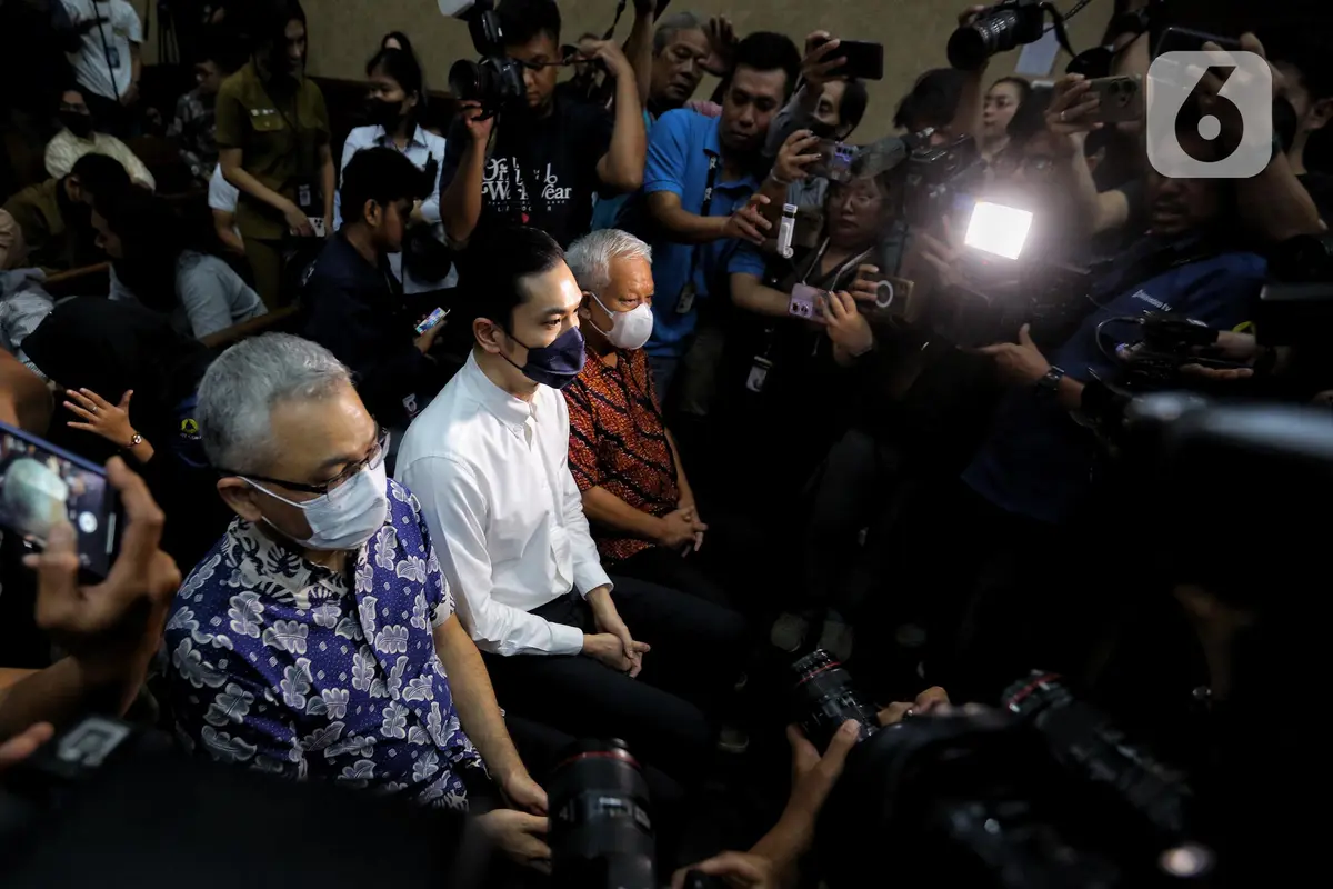 Sidang Lanjutan Korupsi Timah, Terdakwa Harvey Moeis Simak Keterangan Para Saksi