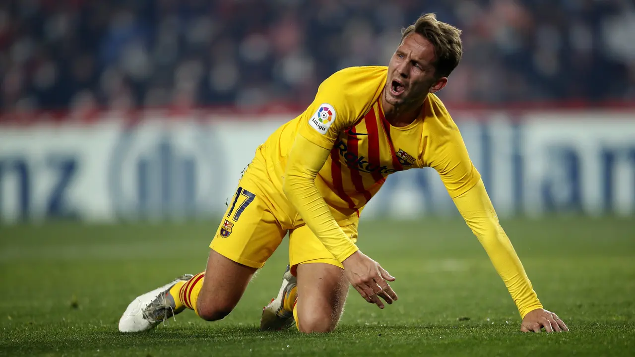 Foto: Kartu Merah Gavi Buat Barcelona Gagal Menang di Kandang Granada dalam Lanjutan Liga Spnyol 2021 / 2022