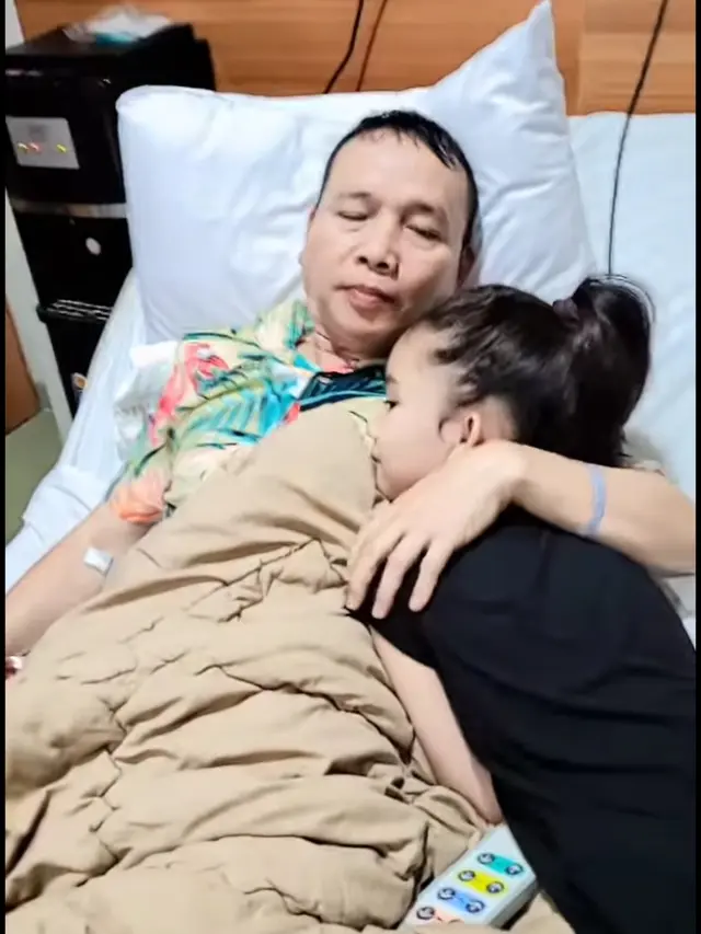 Ayu Ting Ting dan Ayah Ojak