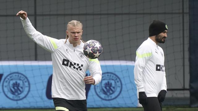 Foto: Jelang Duel Lawan Bayern Munchen, Erling Haaland Pamer Rambut Kepang Kelabang
