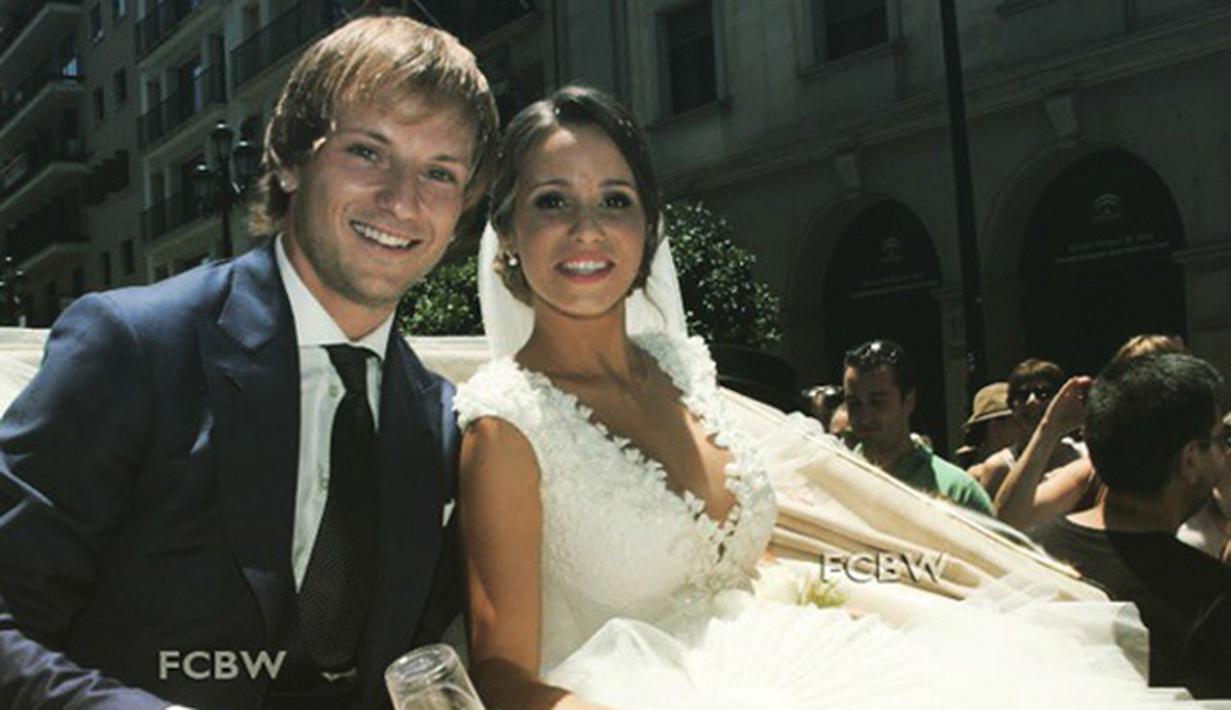 Pasangan baru menikah, Ivan Rakitic asal Barcelona dan Raquel Mauri. (Instagram)