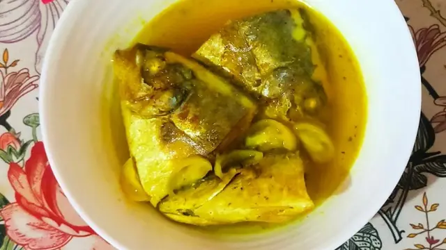 Resep sup kepala bawal kuah kuning. (dok. Cookpad @cook_13796282)