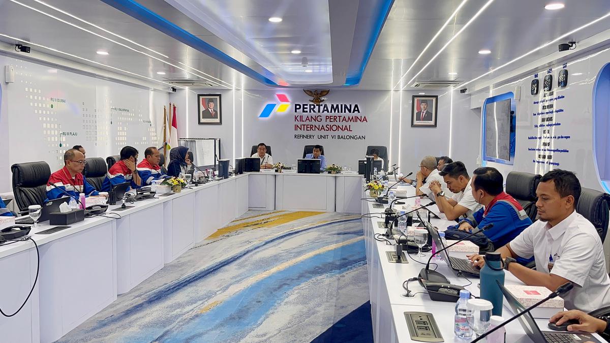 Kementerian ESDM Tinjau Kilang Balongan: Bahas Efisiensi hingga Kesiapan BBM Euro 5