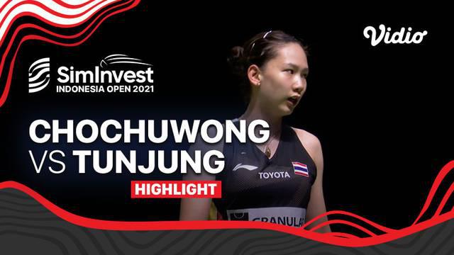 Berita Video, Highlights Indonesia Open 2021 antara Gregoria Mariska Tunjung Vs Pornpawee Chochuwong pada Kamis (25/11/2021)