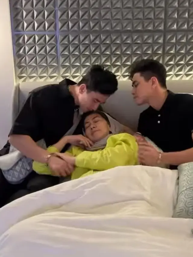 Ditemani Verrell Bramasta, Mata Bengkak Venna Melinda Usai Alami KDRT Jadi Sorotan