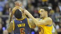 Warriors - Cavaliers (Reuters/David Richard)