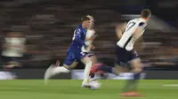 Gelandang Chelsea, Cole Palmer, gagal mencetak gol saat timnya menang 1-0 atas Tottenham Hotspur pada laga pekan ke-30 Premier League di Stamford Bridge, Jumat (4/4/2025) dini hari WIB. Meski begitu, Palmer menjadi kreator gol&nbsp;Enzo Fern&aacute;ndez pada menit ke-50. (AP Photo/Ian Walton)