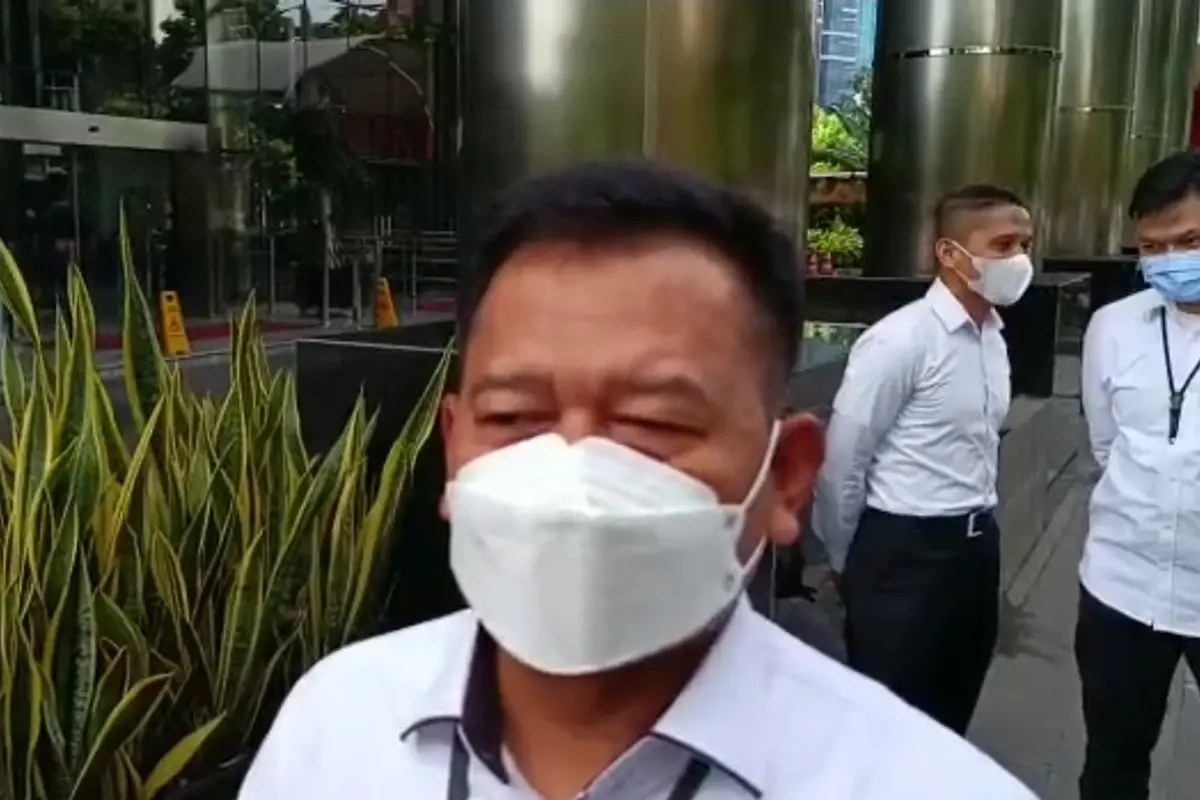 Komisi Pemberantasan Korupsi (KPK) mencabut seluruh akses Brigjen Pol Endar Priantoro di Gedung Merah Putih.