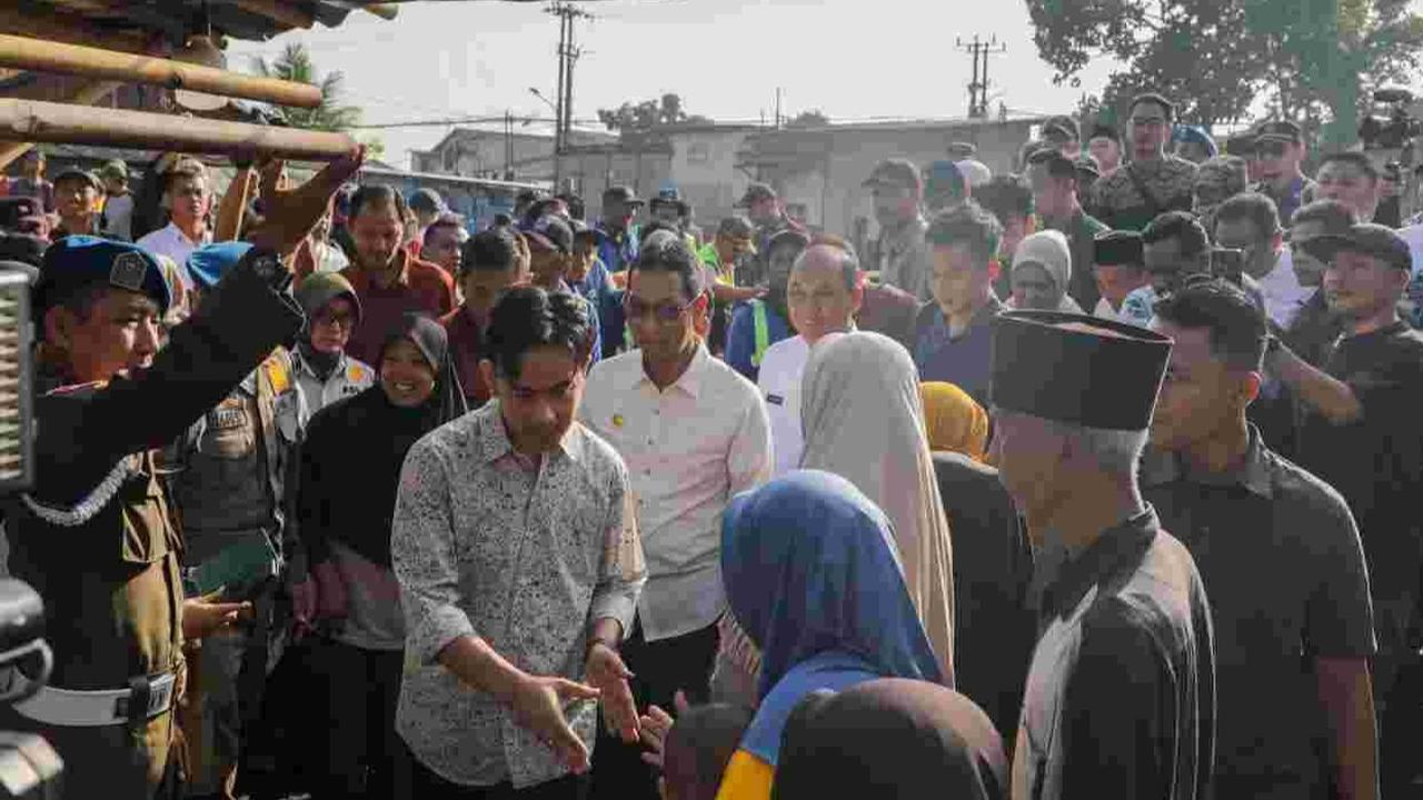 Heru Budi Akui Gibran Sudah Uji Coba Makan Siang Bergizi di Jakarta Hari Ini