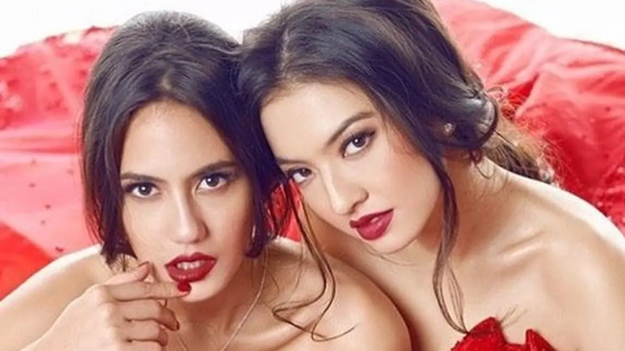 Raline Shah dan Pevita Pearce pakai lipstik merah (Instagram/ralineshah)