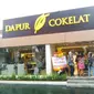 Tugu Kujang di Bogor ini terbuat dari bahan dasar cokelat.