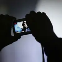 Kasus pasutri pemain film porno semakin memuncak sejak diketahui mereka juga menjajakan layakan seks. 