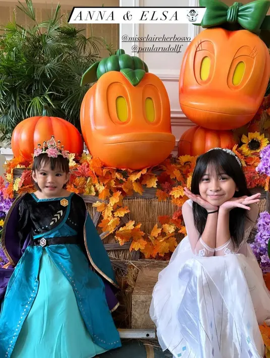 Kali ini, mereka berlibur di Hongkong. Kabar tersebut diketahui dari unggahan terbaru sang aktor. [Instagram/shandyaulia]